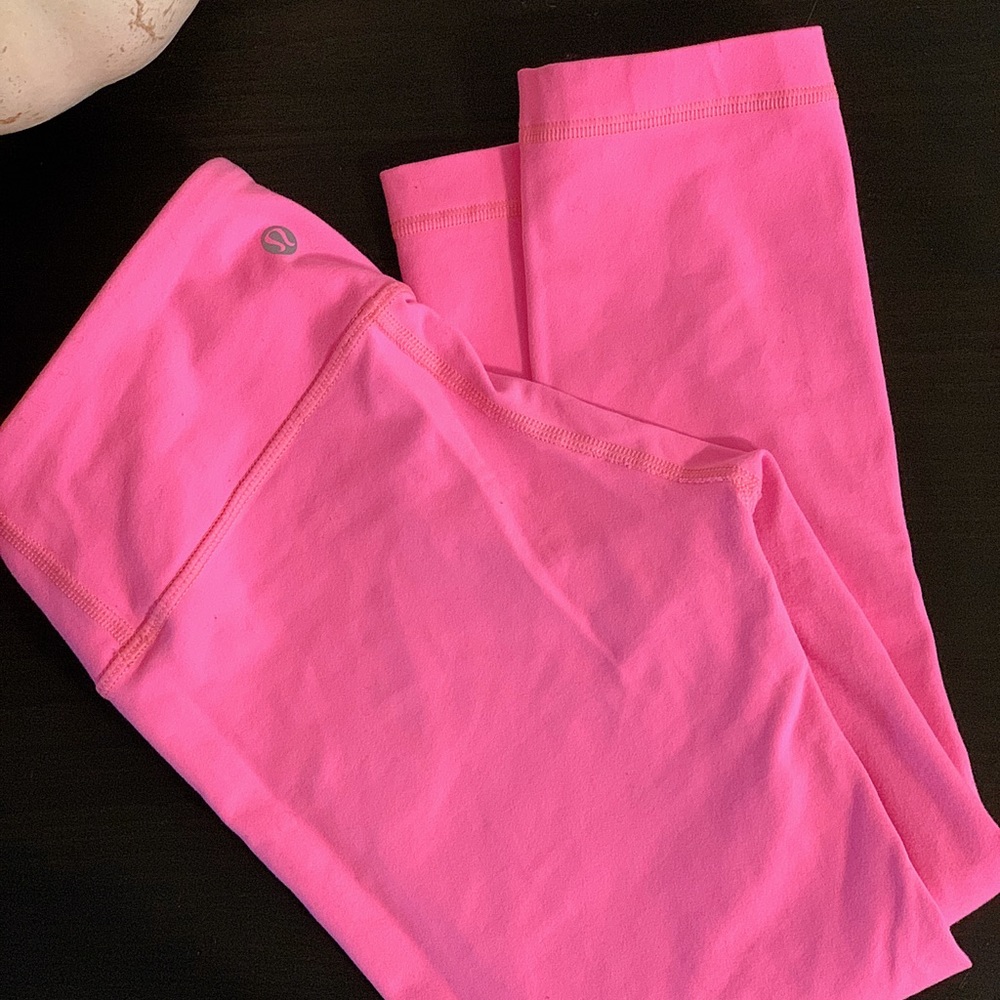 Light Pink Lulul Lemon Crop Leggings